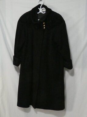 Vintage D'ALLAIRD'S Black Wool Swing Coat Faux Fur Collar and Cuffs P2P 22.5"